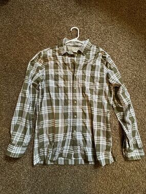 LL Bean Performance Shirt - Men’s Small - Green Plaid Nylon - Outdoors